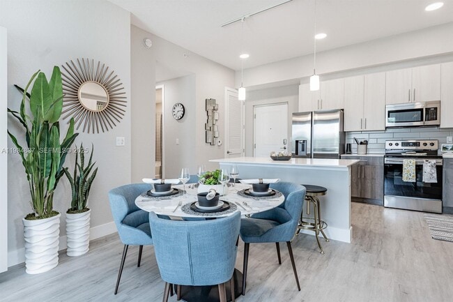 Building Photo - 9251 NW 57th St