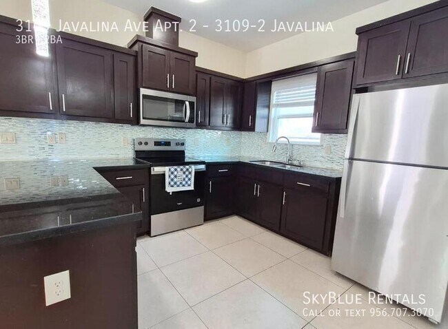 Building Photo - 3109 Javalina Ave