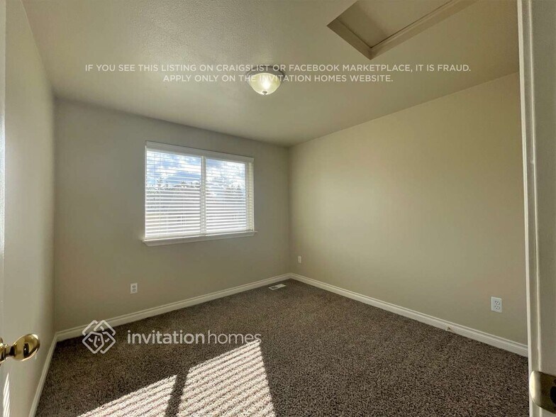 Building Photo - 18018 37th Ave Ct E