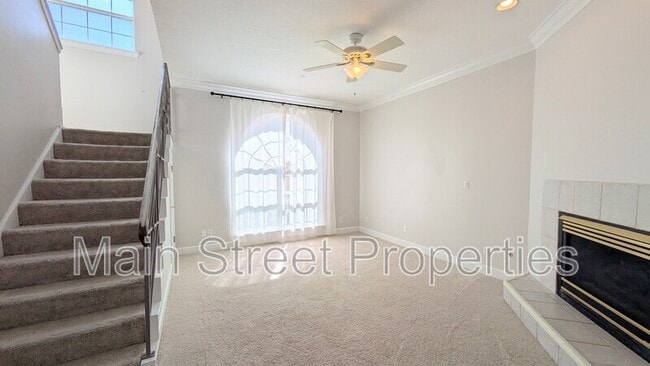Building Photo - 2083 Downing Dr