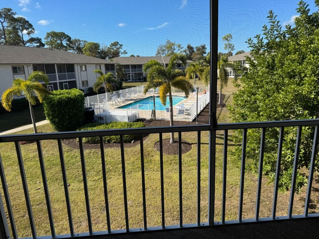 Building Photo - 2350 Naples Trace Cir