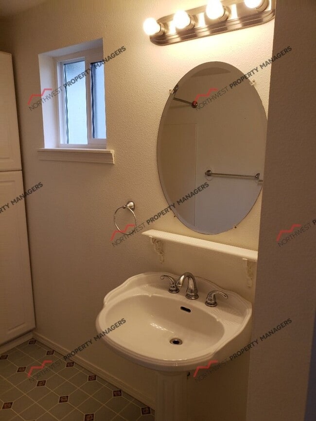 Building Photo - STATUS: AVAILABLE | R122 | $1895