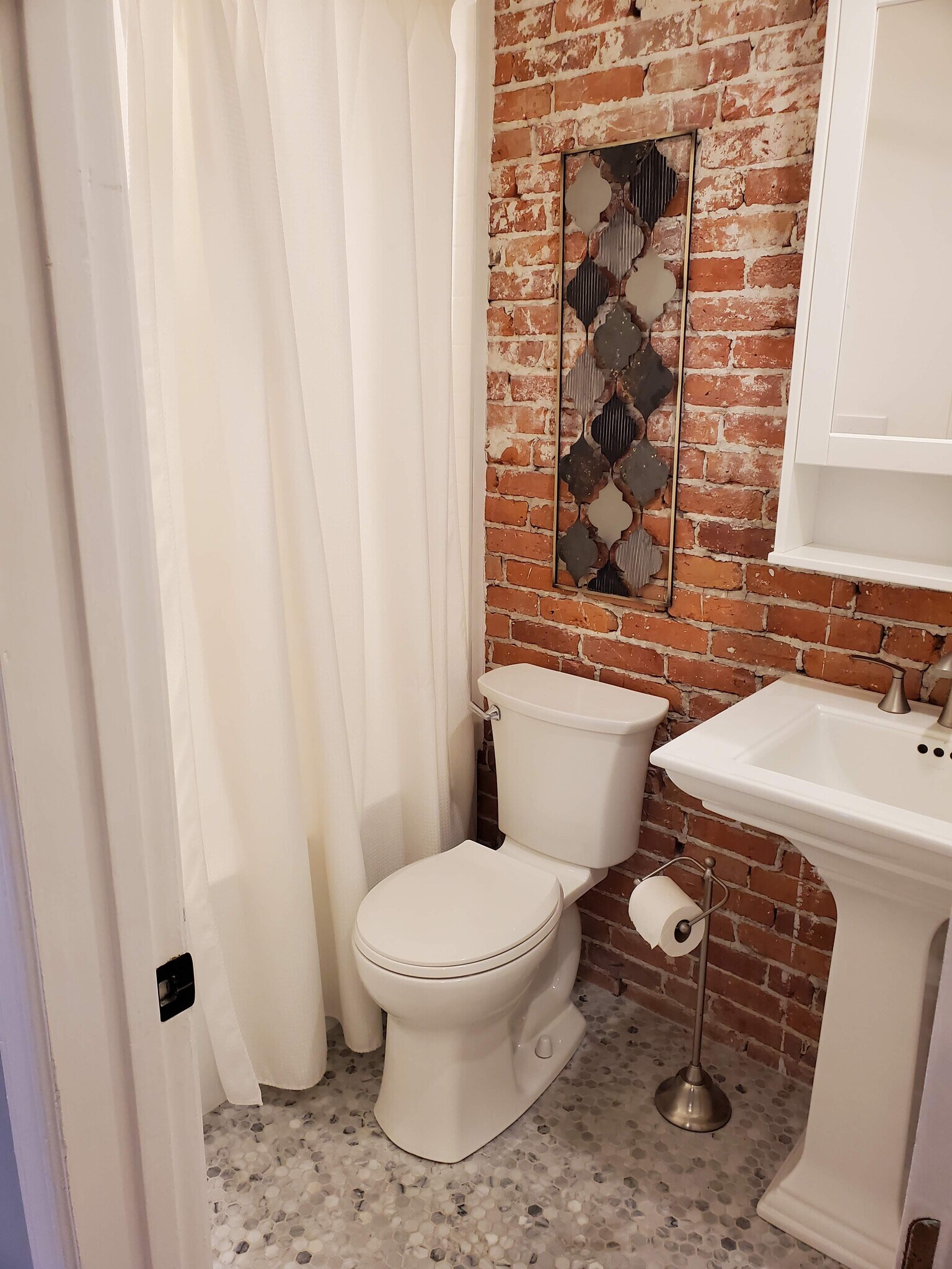 Building Photo - 45 Forest Hills St