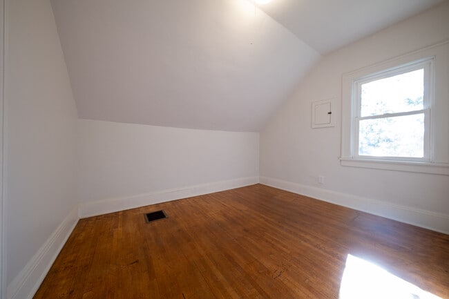 Building Photo - 4238 Cheatham Ave