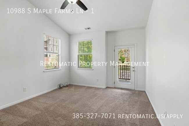 Building Photo - 10988 Maple Farms Ln