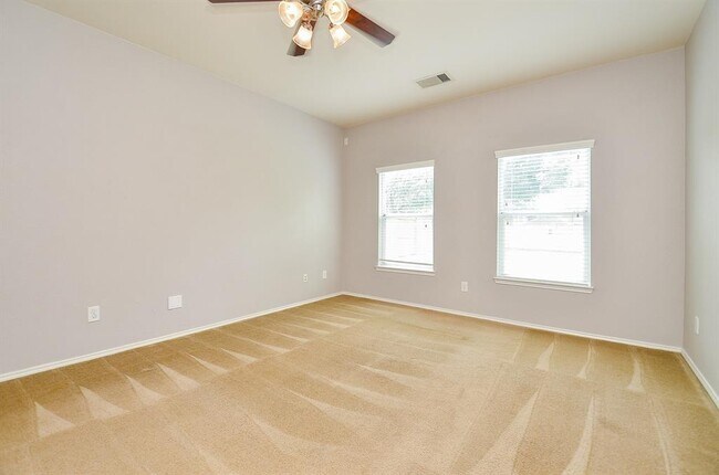 Building Photo - 25418 Lockspur Dr