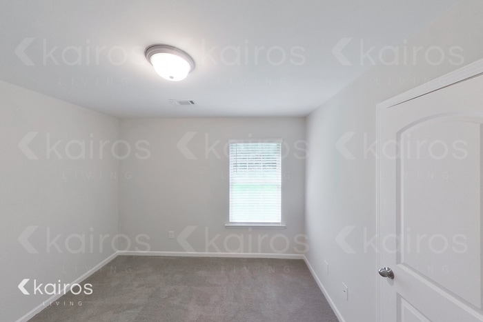 Building Photo - 481 McGriff St