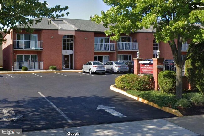 Primary Photo - 1225 Norwalk Rd