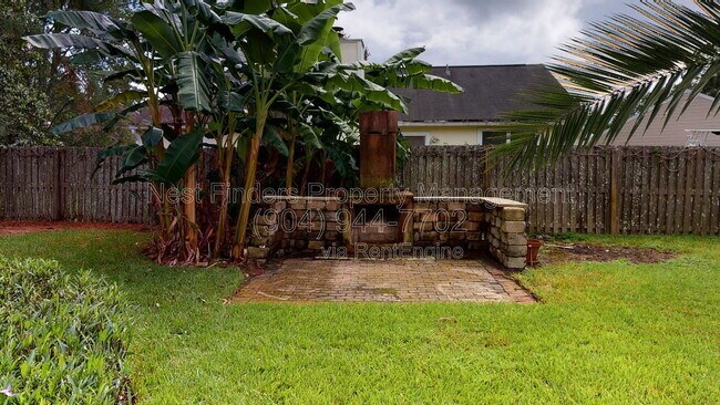 Building Photo - 14089 Lumberton Falls Dr