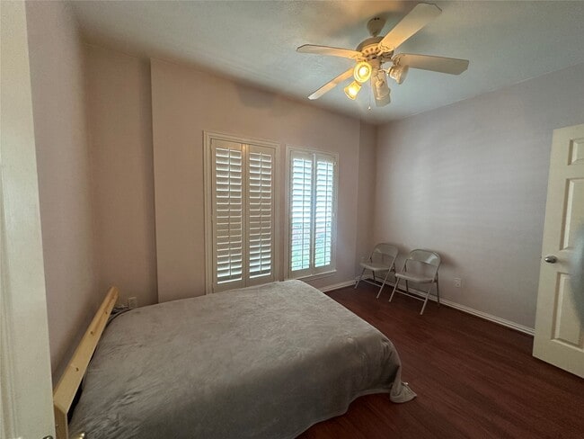 Building Photo - 7131 Harmony Cove