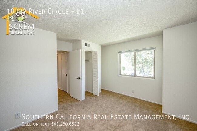 Building Photo - 18009 River Cir