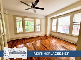 Building Photo - 2097 Heckle St