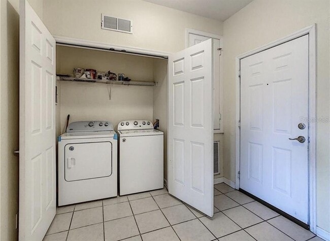 Building Photo - 6434 Cava Alta Dr