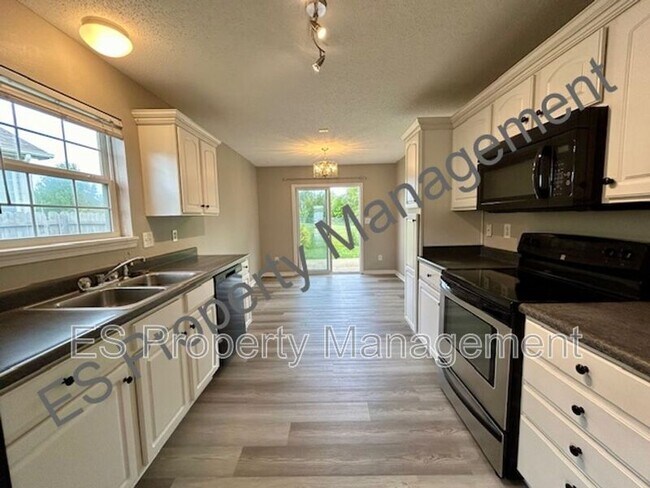 Building Photo - 5639 Dollar Run Ln