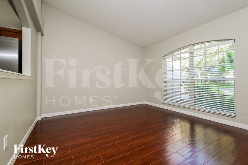Building Photo - 728 Berry Bramble Dr