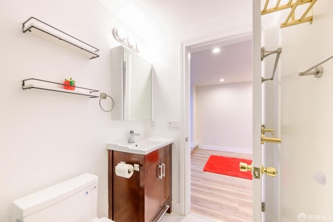 Building Photo - 2371 30th Ave