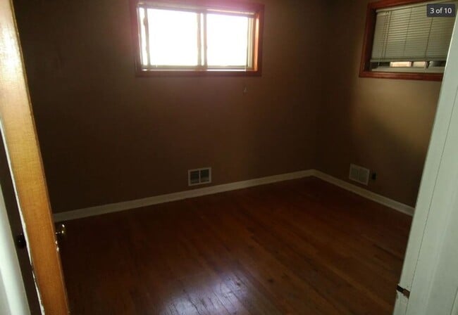 Building Photo - 4 Bedroom Denver home for rent