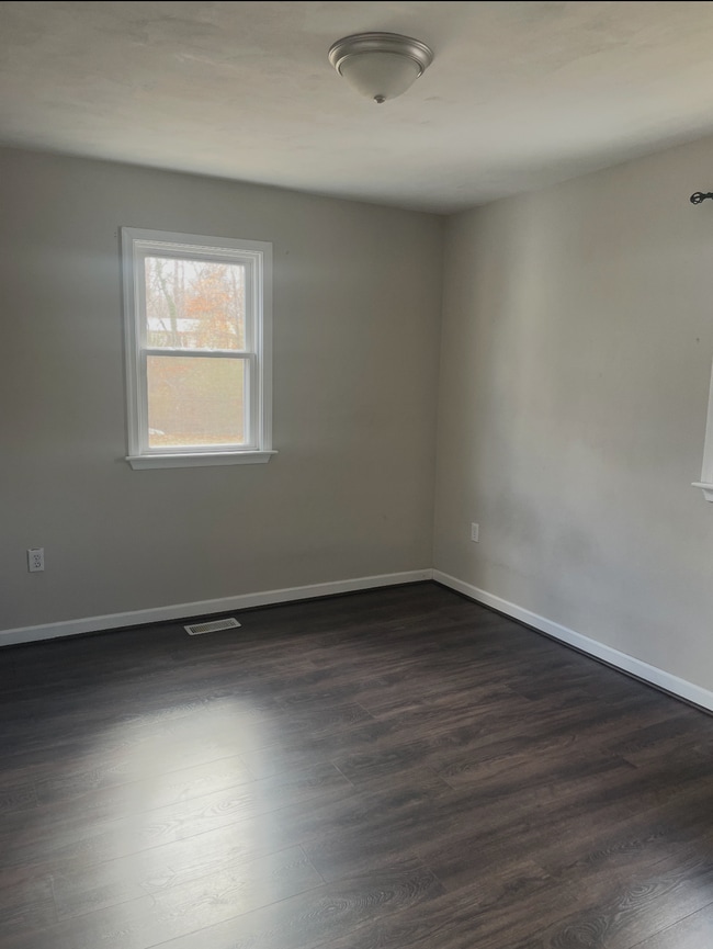 Building Photo - 2221 Florida Ave