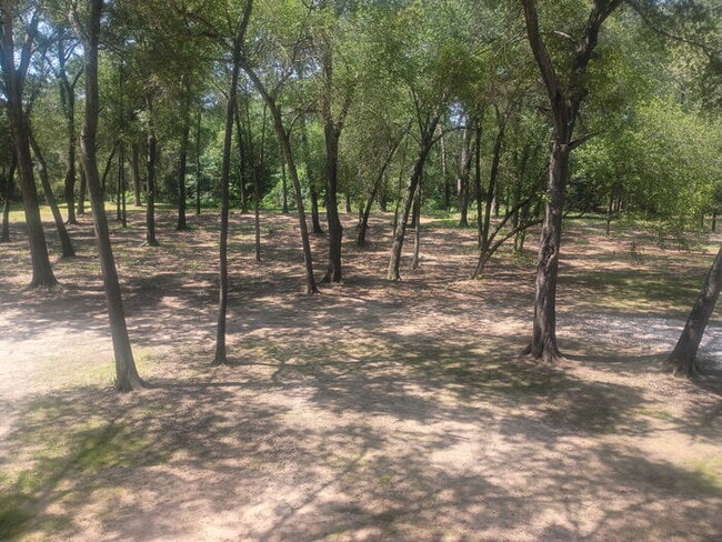 Building Photo - This one has it ALL! Rare with privacy and views! Large shed and truck/boat storage!