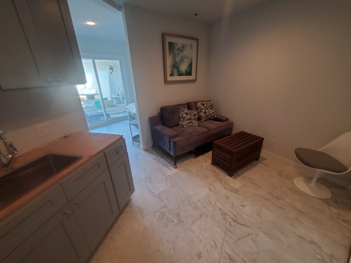 Living Room - 116 E Avenida de los Lobos Marinos