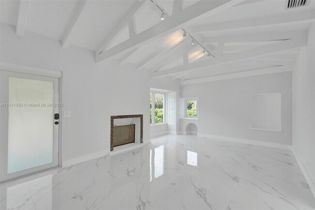 Building Photo - 4717 Alton Rd