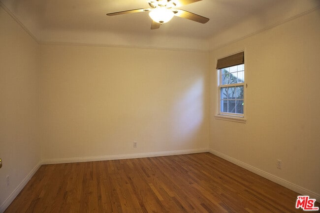 Building Photo - 4519 Van Noord Ave