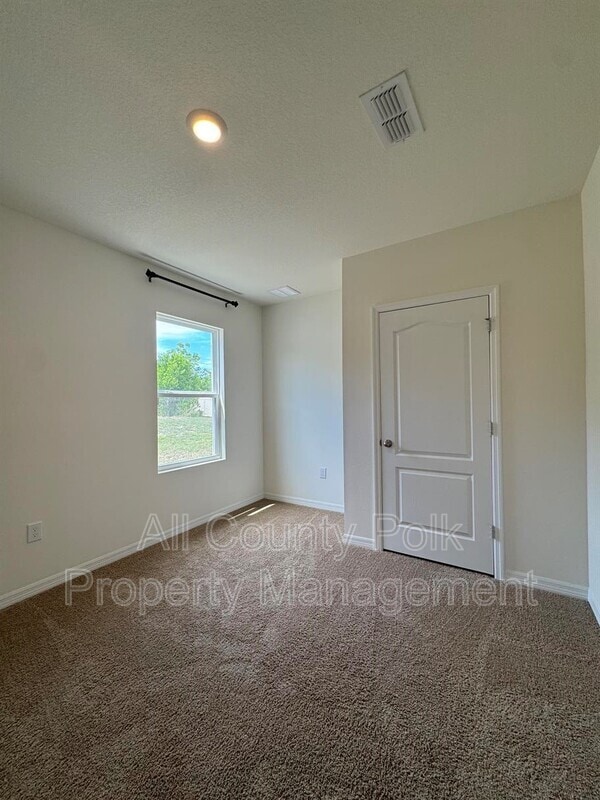 Building Photo - 1782 Eagle Hammock Blvd