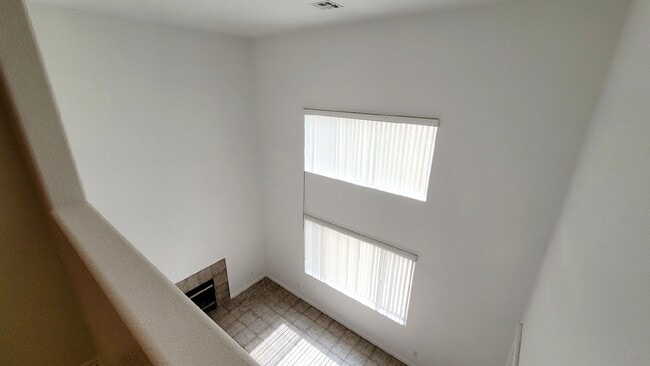 Building Photo - 4015 Mitra Ct