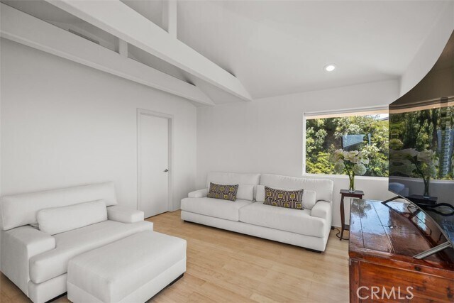 Building Photo - 1415 Skyline Dr