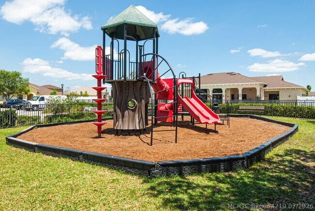 Building Photo - 9851 E Verona Cir