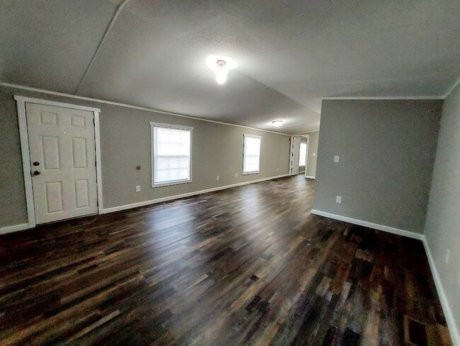 Building Photo - 3 Bedroom Mobile Home in West Pelzer
