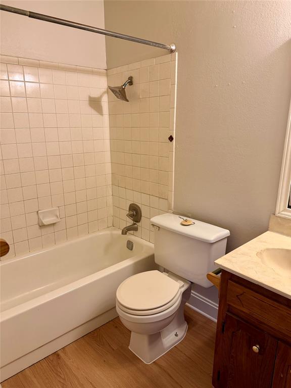 Building Photo - 610 Chisholm Valley Dr