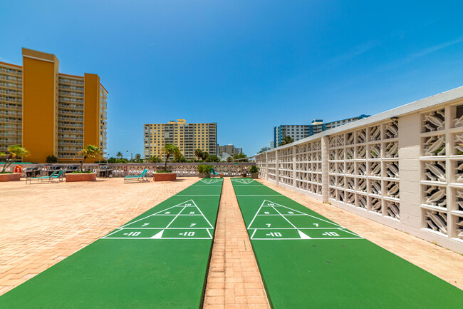 Building Photo - 405 N Ocean Blvd