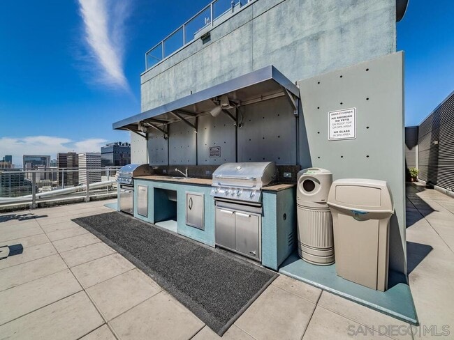 BBQ - 1080 Park Blvd