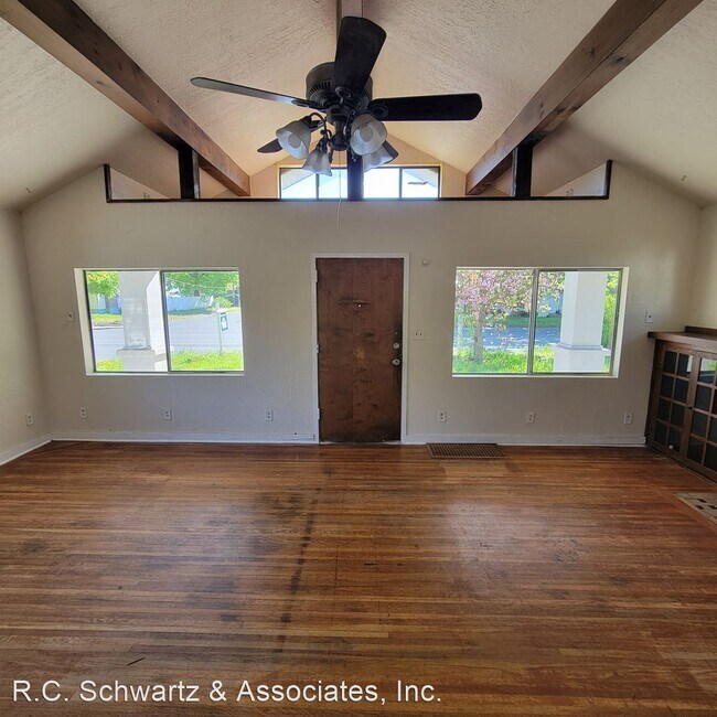 Building Photo - 4 br, 1 bath House - 5227 N Monroe