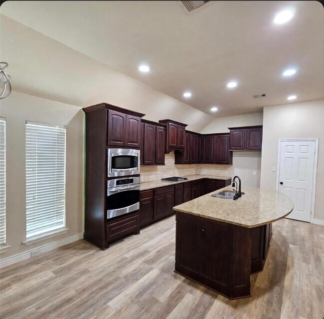 Building Photo - 4622 Gingerwood Crest Ct