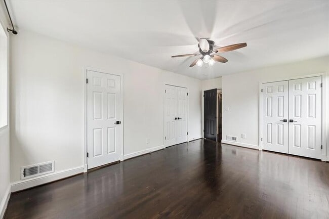 Building Photo - 1824 Allison St NW