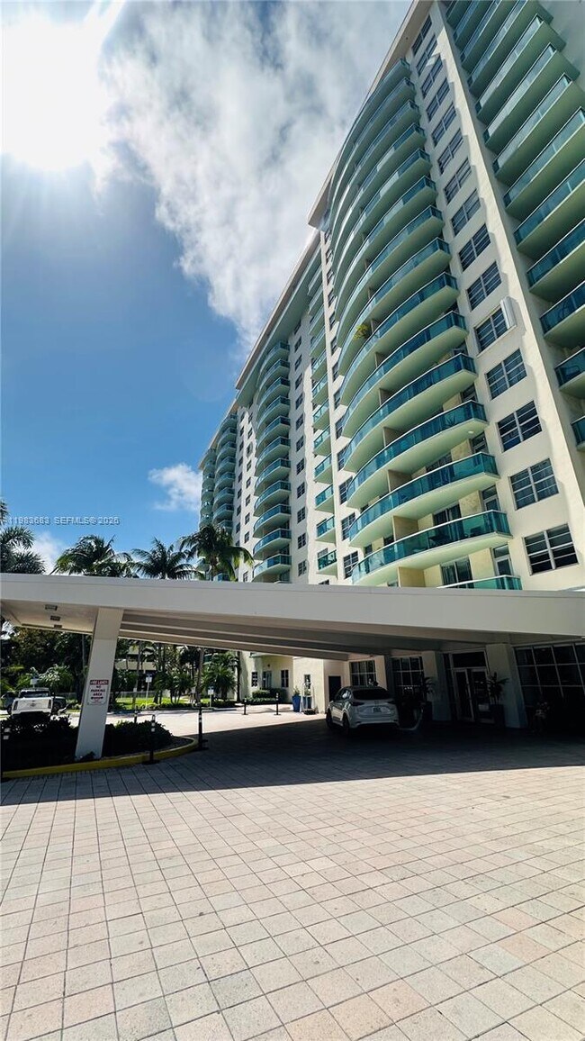 Building Photo - 19390 Collins Ave