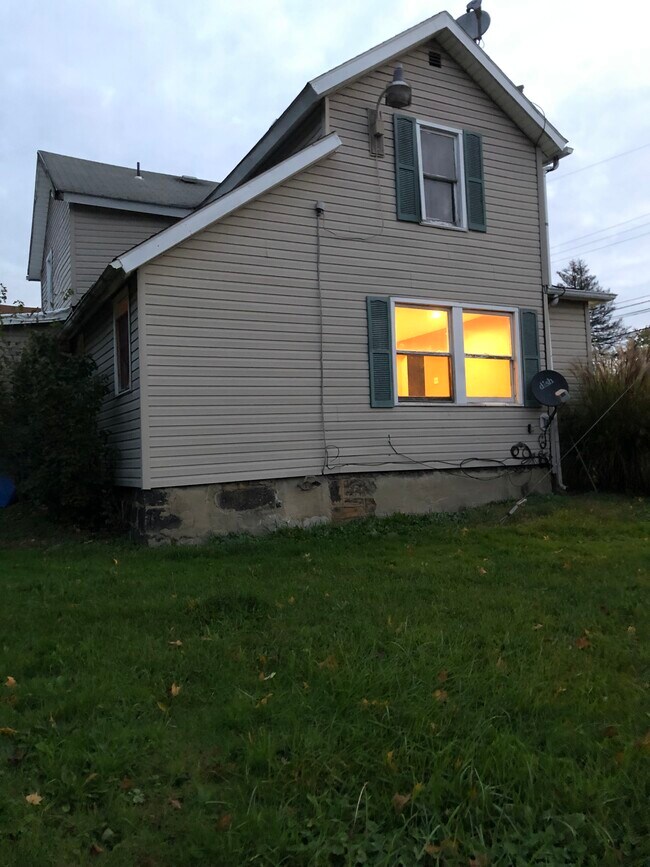 502 Lucy St 502 Lucy St Masury OH 44438 Apartment Finder