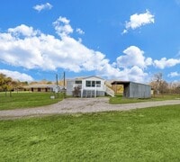 Building Photo - 5806 Hwy 35 Bypass