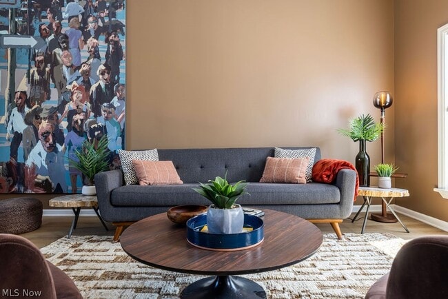 Building Photo - 4210 Clinton Ave