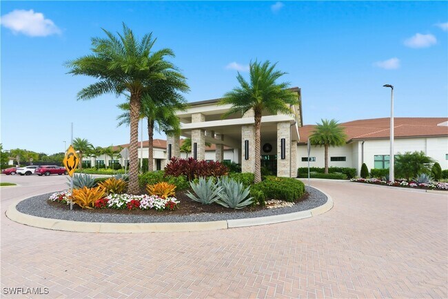 Building Photo - 11899 Gardenia Ave