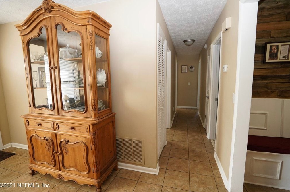 Building Photo - 8229 Frost St N