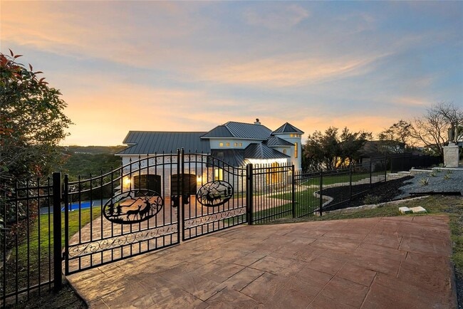 Building Photo - 5009 McIntyre Cir