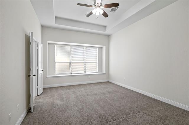 Building Photo - 16705 Dry Creek Blvd