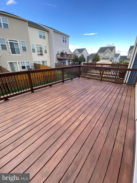 Building Photo - 104 Gretchen Ct