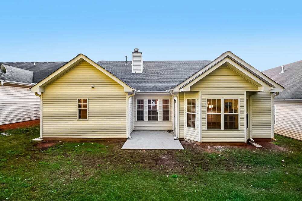 Building Photo - 205 Lassiter Dr