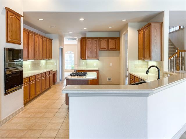 Building Photo - 540 Chesapeake Ln