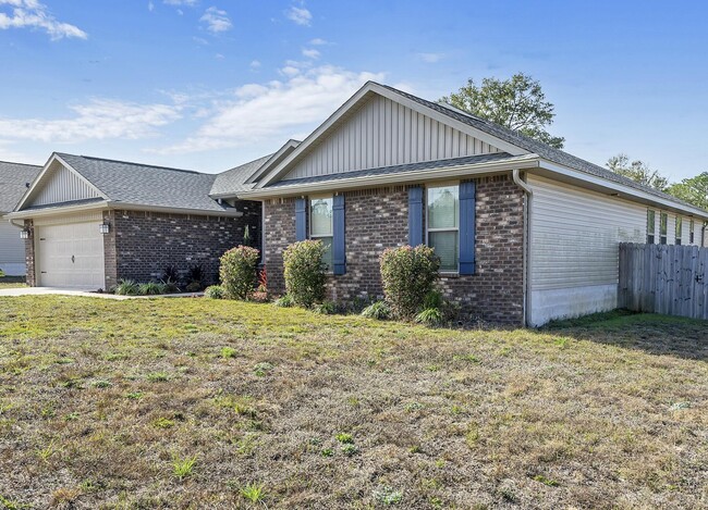 Building Photo - 3639 Ranch Dr