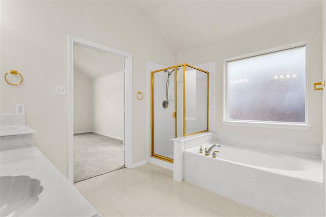 Building Photo - 2429 Clear Field Dr